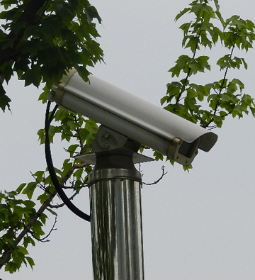 장애인전용주차장 내에 설치된 CCTV.ⓒ박종태 