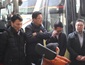 사진올린자들에게 묻노라 목욕하는사람이 당신부모라면