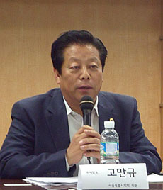 서울특별시의회 고만규 의원의 발표자료에 따르면 서울시 25개 구청 중 18개 구청이 중증장애인에게 월 최소 14시간에서 최대 120시간의 활동보조서비스 추가시간을 지원하는 것으로 나타났다. ⓒ에이블뉴스